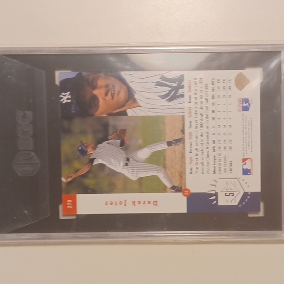 Derek Jeter #279 - Picture 2 of 2